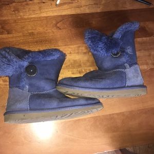 Bailey Button short UGGS, Used, Navy, size 5